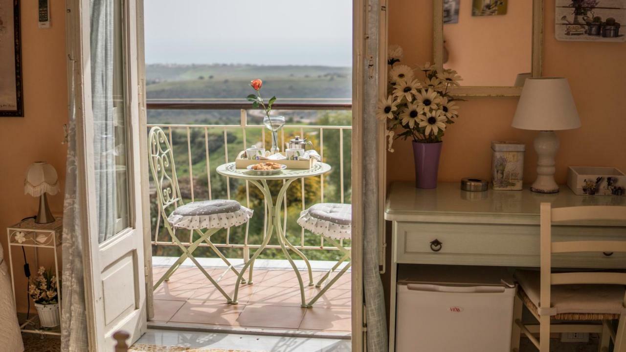 Sikelia Bed & Breakfast Agrigento Bagian luar foto